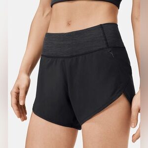 Outdoor Voices Hudson 2.5” Short Black